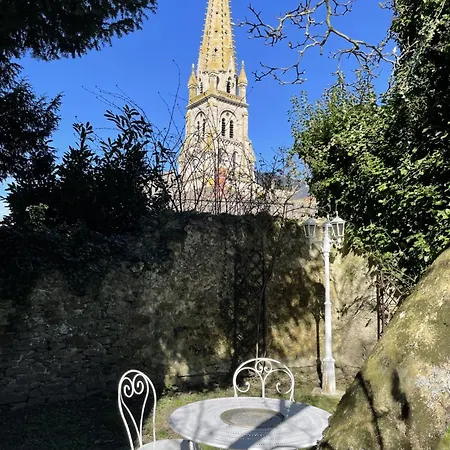 Chateau Maranne Bed & Breakfast 3*