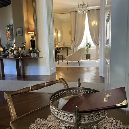 Château Maranne Alojamento de Acomodação e Pequeno-almoço 3*
