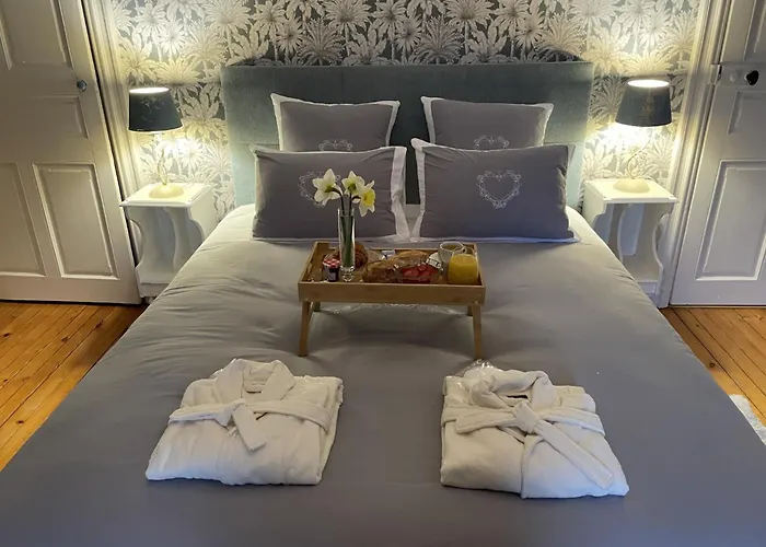 Chateau Maranne Bed & Breakfast