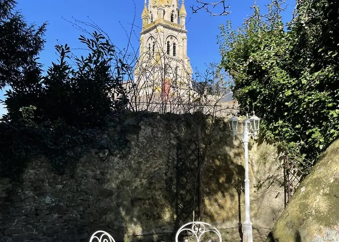 Chateau Maranne Bed & Breakfast 3*